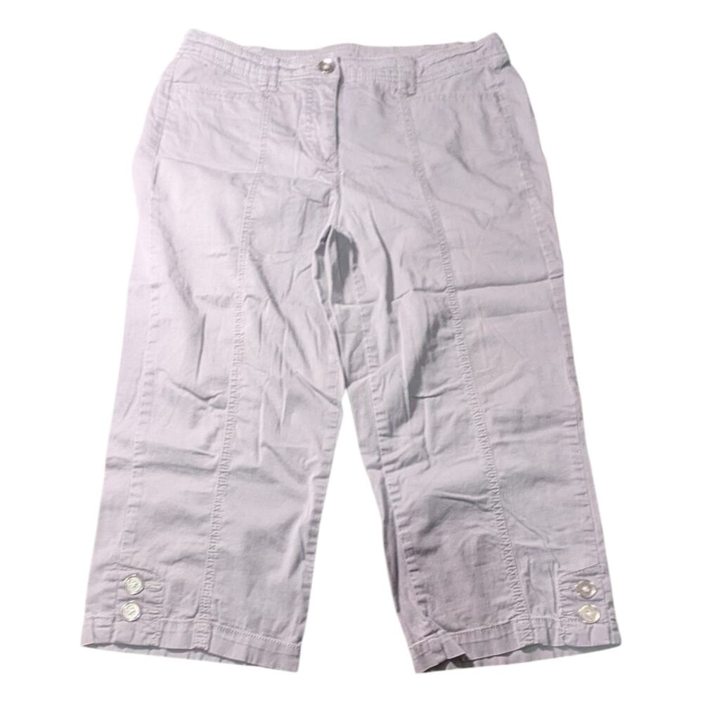JM Collection Women's Petite Size 6P Capris Grey EUC